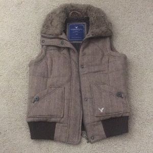 Brown Vest American Eagle Small